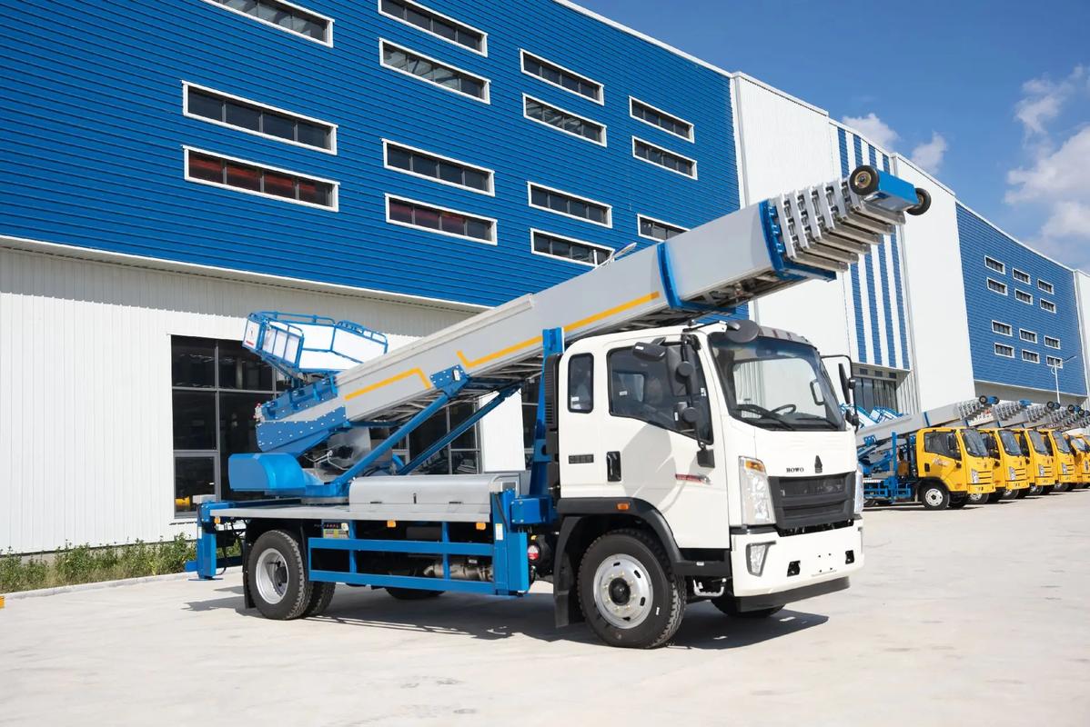 黟县出租云梯车高空作业车 建筑垃圾搬运